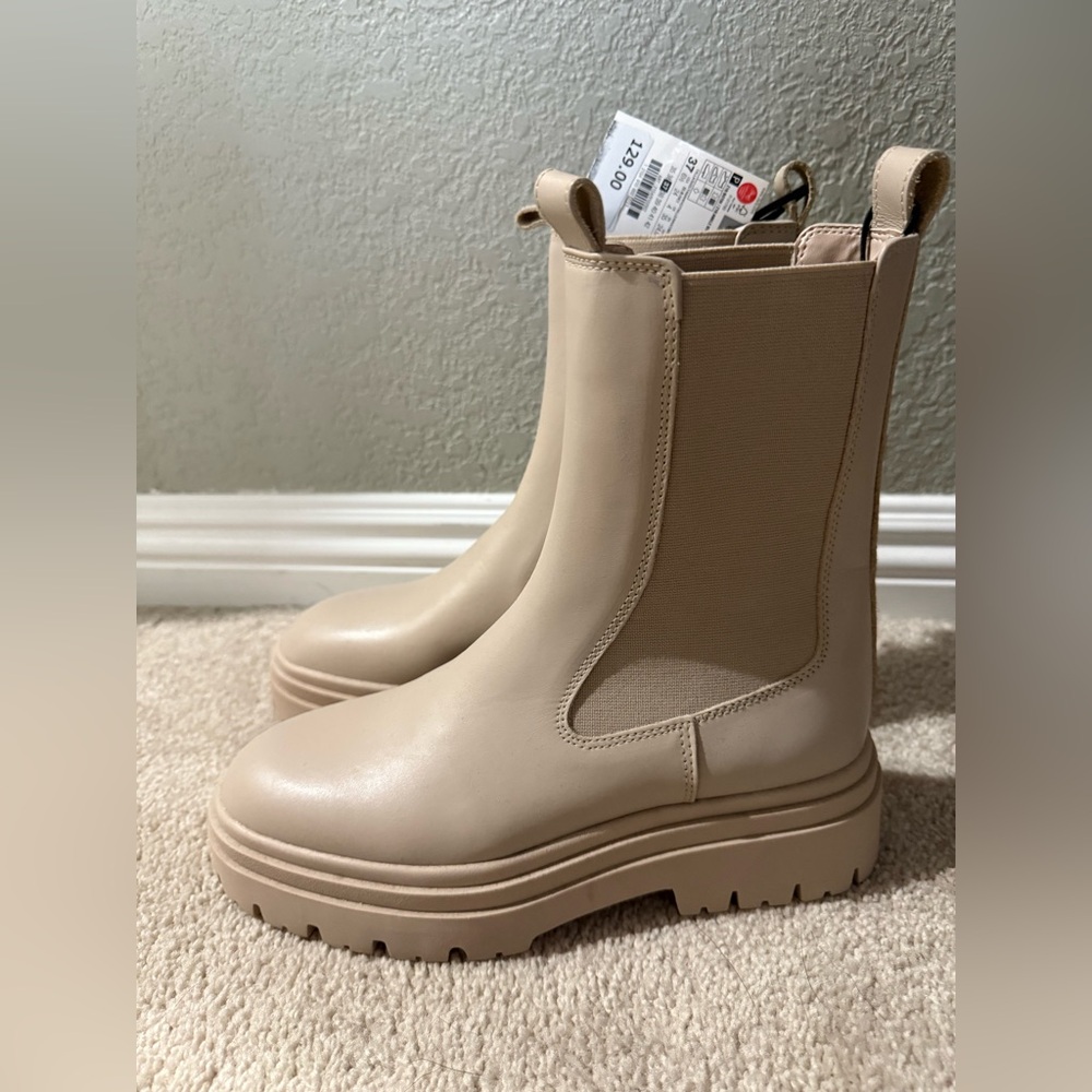 Zara genuine leather boots NWT
